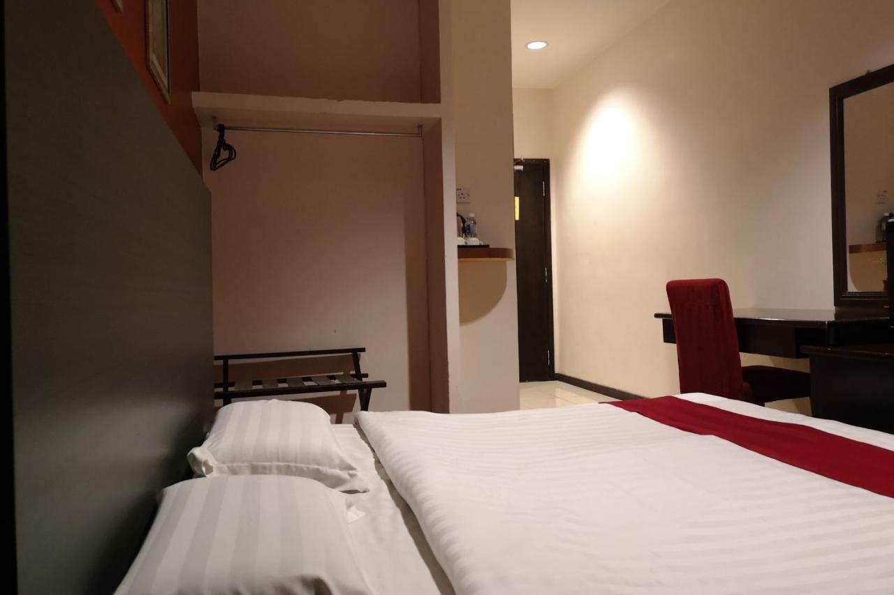 OYO 89908 Hotel Kensington Sandakan Exterior foto